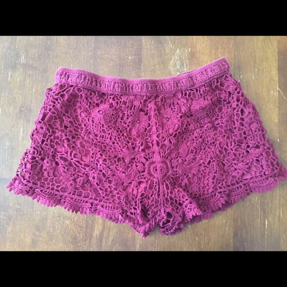 Laced shorts - Picture 1 of 5